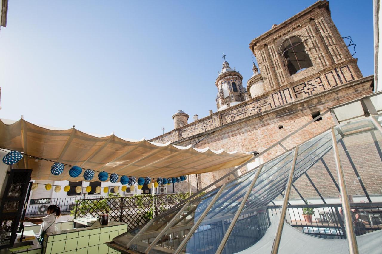 Joy Setas Coworking Vandrehjem Sevilla Eksteriør billede