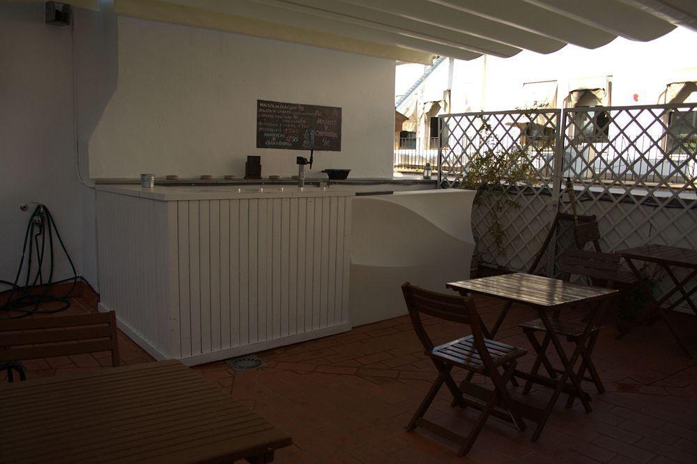 Joy Setas Coworking Vandrehjem Sevilla Eksteriør billede